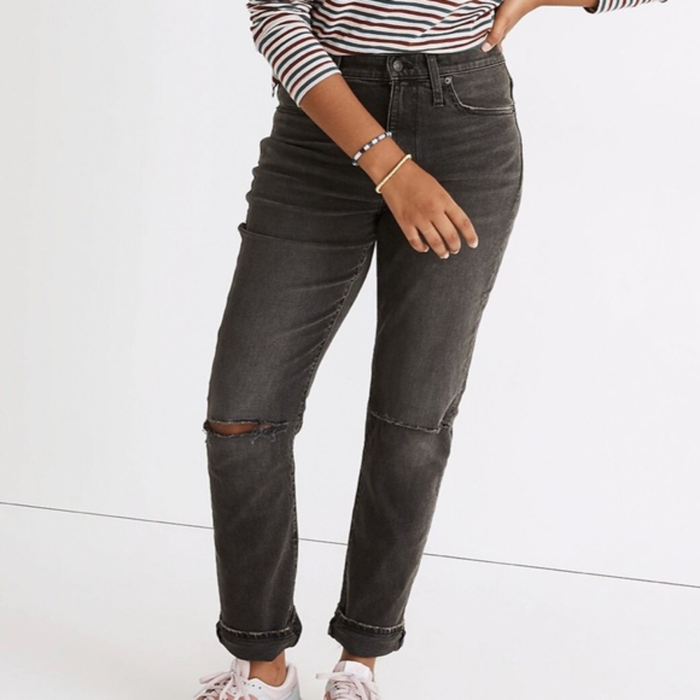 Madewell The High-Rise Slim Boyjean in Caton Wash:‎ Ripped-Knee Edition